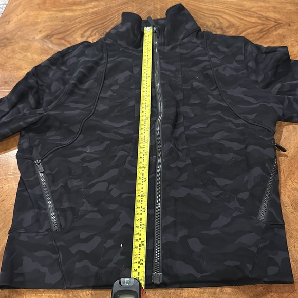Lululemon Black Camouflage  zip up jacket - Picture 9 of 13